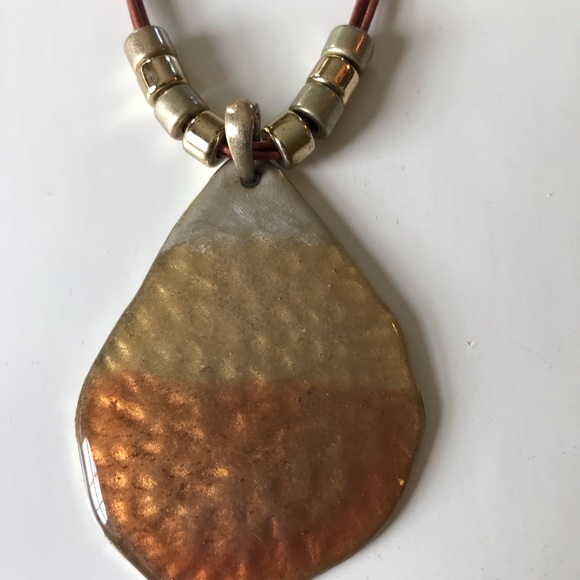 Necklace - Picture 3 of 4